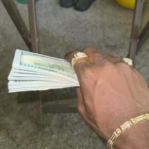 Meet your Posher, Ronald